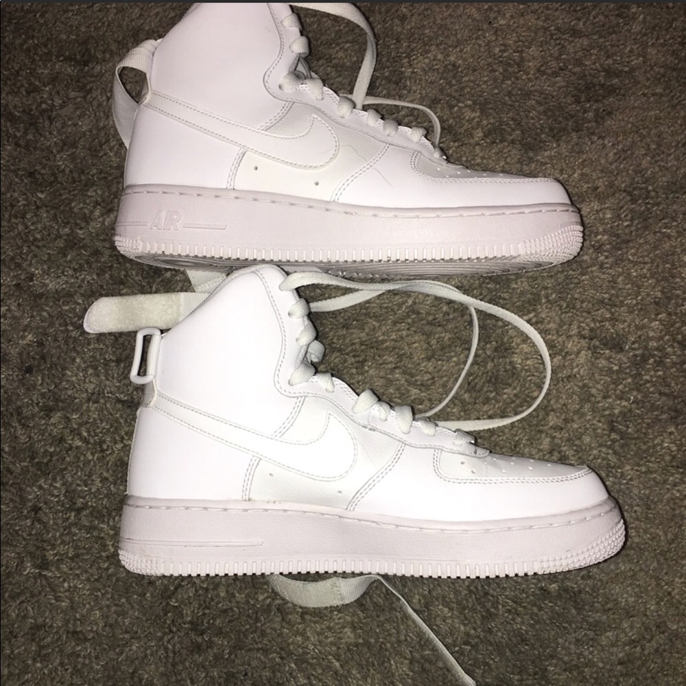 Nike Air Force 1